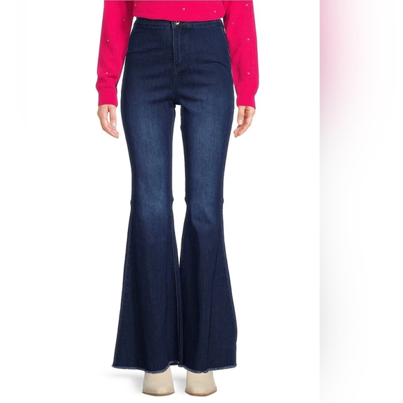 Chelsea and Violet Flare Jeans NWT - Picture 4 of 5